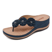 Load image into Gallery viewer, Women Retro Style Flower style Sandal