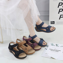 Load image into Gallery viewer, Leather European Sandals