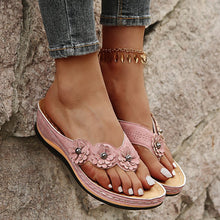 Load image into Gallery viewer, Women Retro Style Flower style Sandal