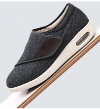 Load image into Gallery viewer, Diabetic shoes
